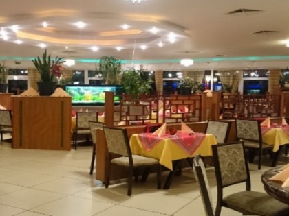 照片: Kaiser Buffet